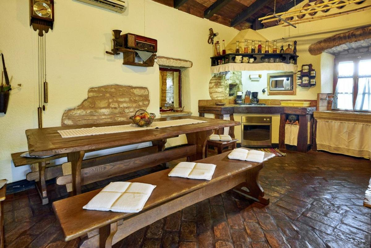 Stara Hiza In Sveti Petar U Sumi Villa Ngoại thất bức ảnh